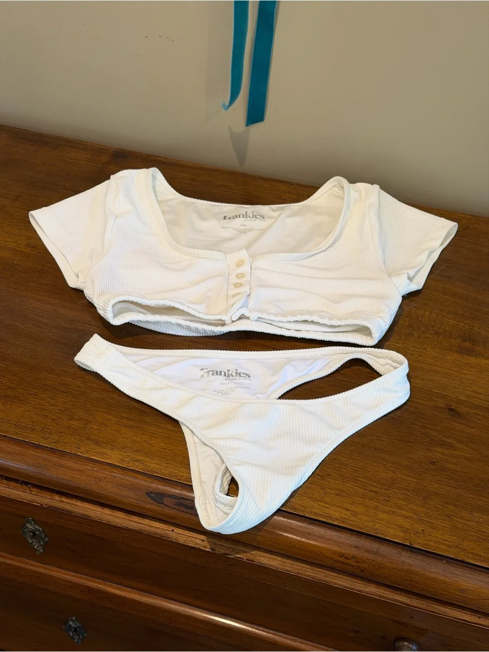 White Frankie’s Bikinis Set